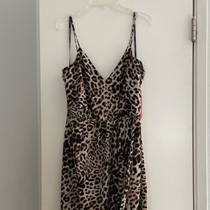 Vince Camuto leopard dress tulip hem adjustable straps size 10 new with tags
